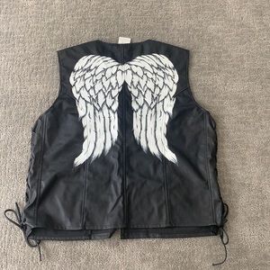 Walking Dead: Daryl Vest *Spirit Halloween*